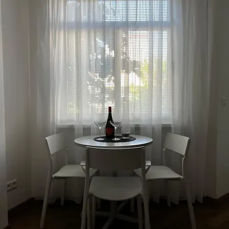 Lovely In The Centre * ブラチスラヴァ